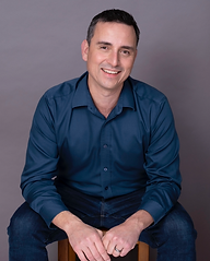 Shane Spraggs Headshot